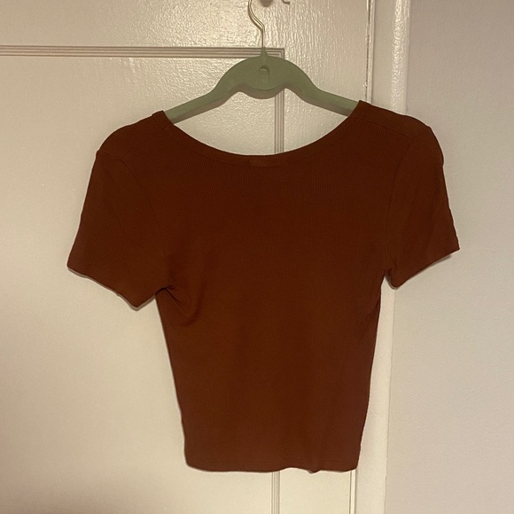 Timing Ribbed Crop Top in Rust Brown - Picture 2 of 3